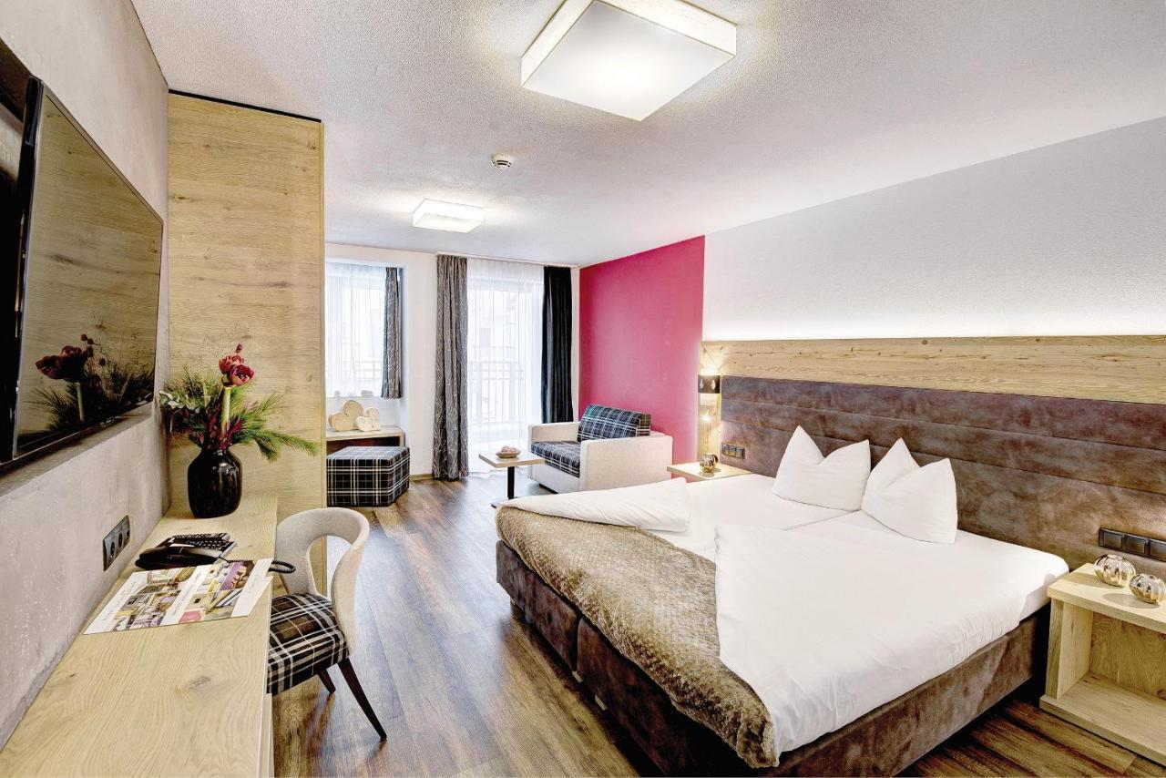 Hotel Ferienglueck อิสชเกิล ภายนอก รูปภาพ