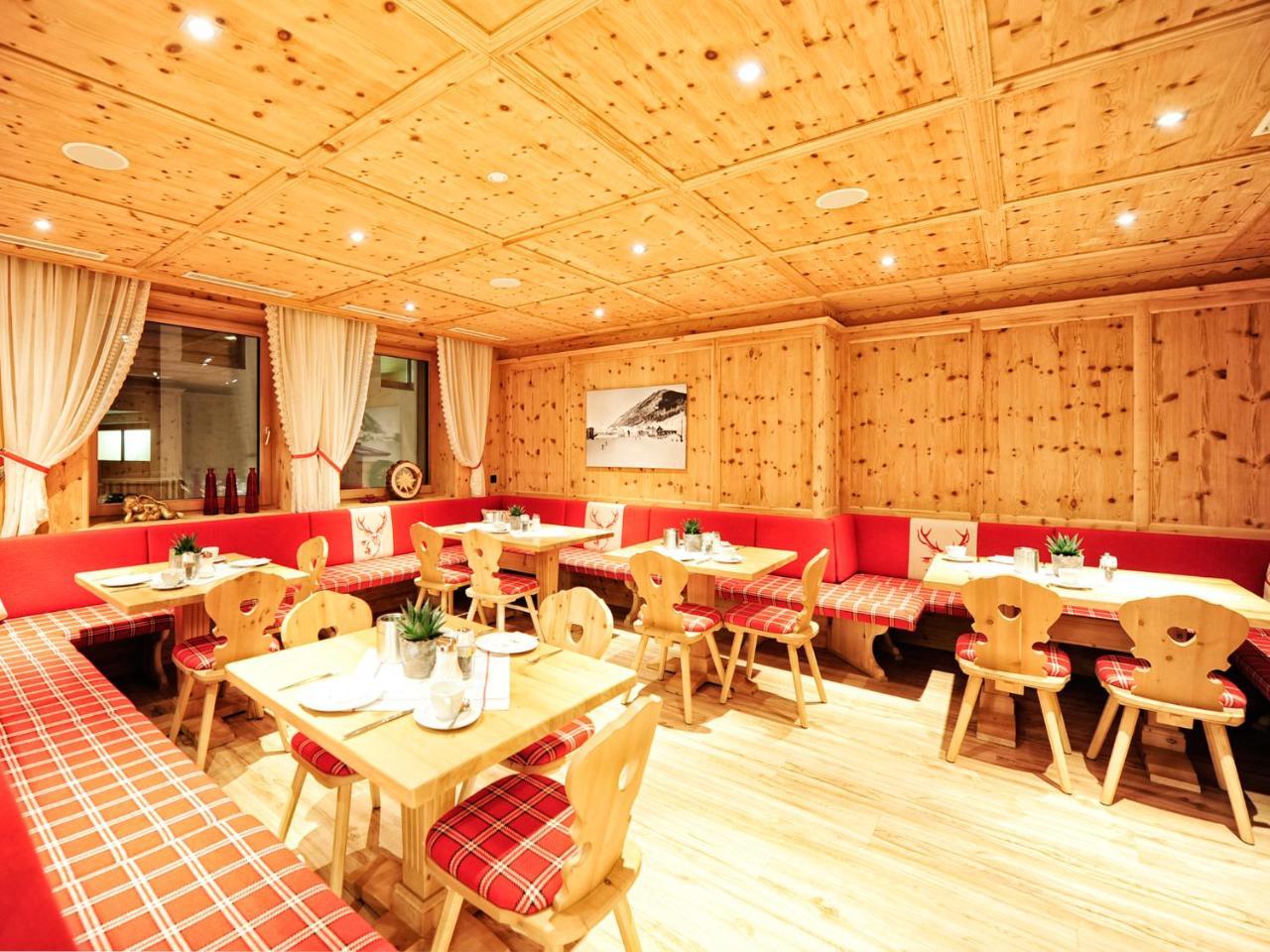 Hotel Ferienglueck อิสชเกิล ภายนอก รูปภาพ
